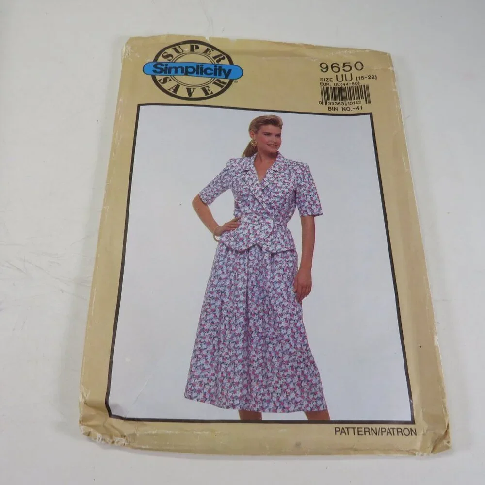 Simplicity 9650 clothing pattern top & skirt size 16-22